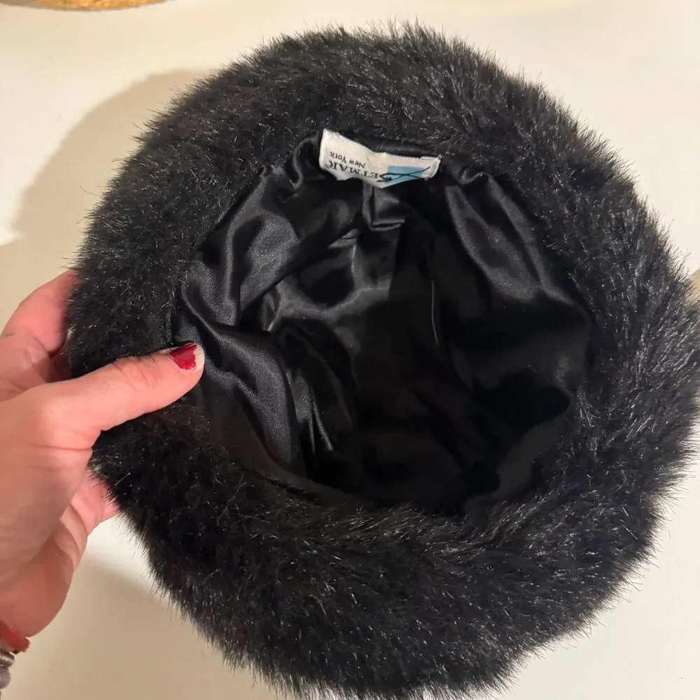 Betmar New York Black Velvet Fluffy Faux Fur Brim Hat bucket Lined